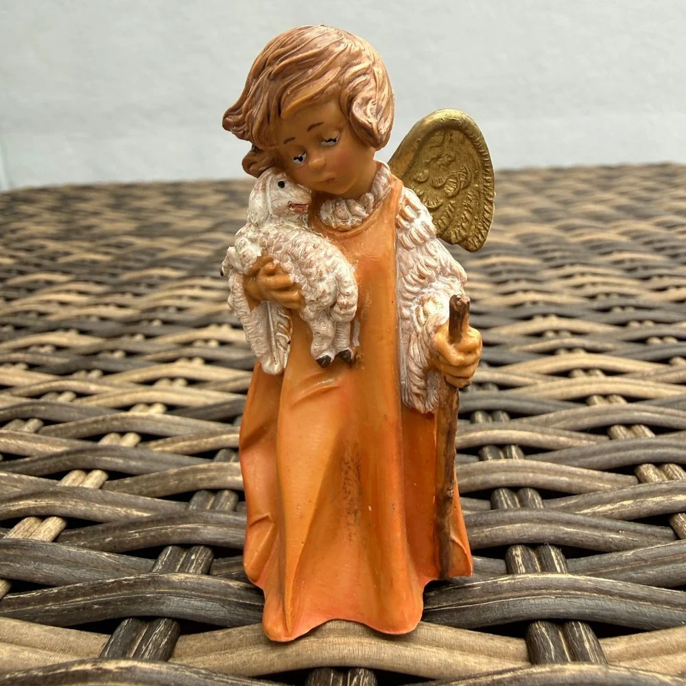 Fontanini Angel With Lamb #672 1998 Nativity Figure Dep Italy Vintage Christmas